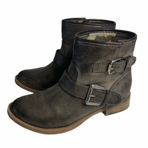 Shi by JOURNEYS JOJO Short Boot